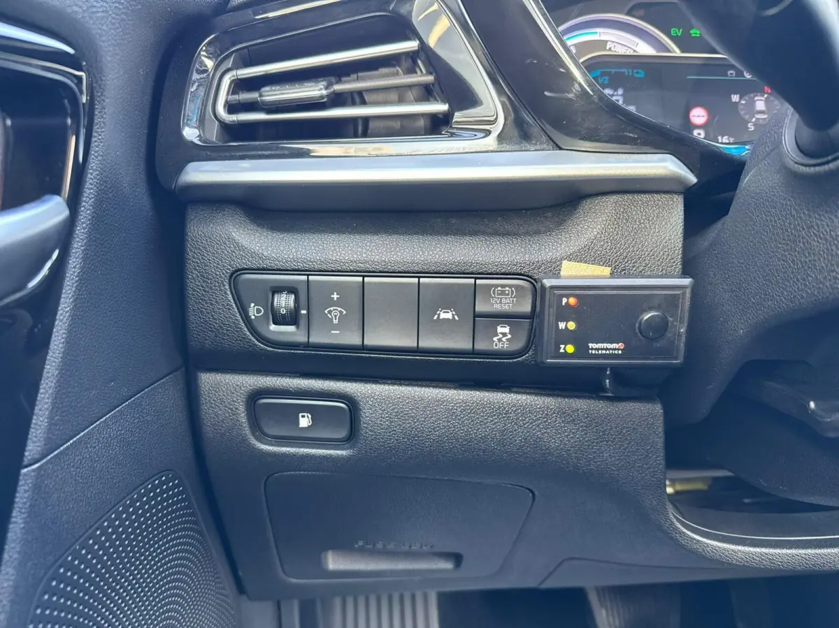 1.6 GDi Hybrid DynamicLine|Trekhaak|A camera|