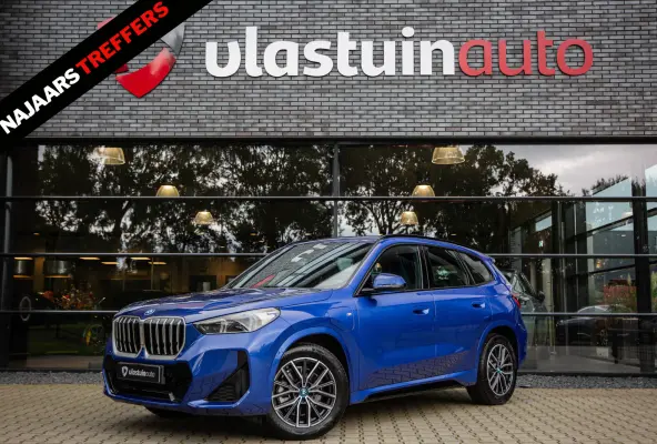 1.5 xDrive25e M-Sport , Navigatie, M-sportpakket, Achteruitrijcamera, Stoelverwarming,