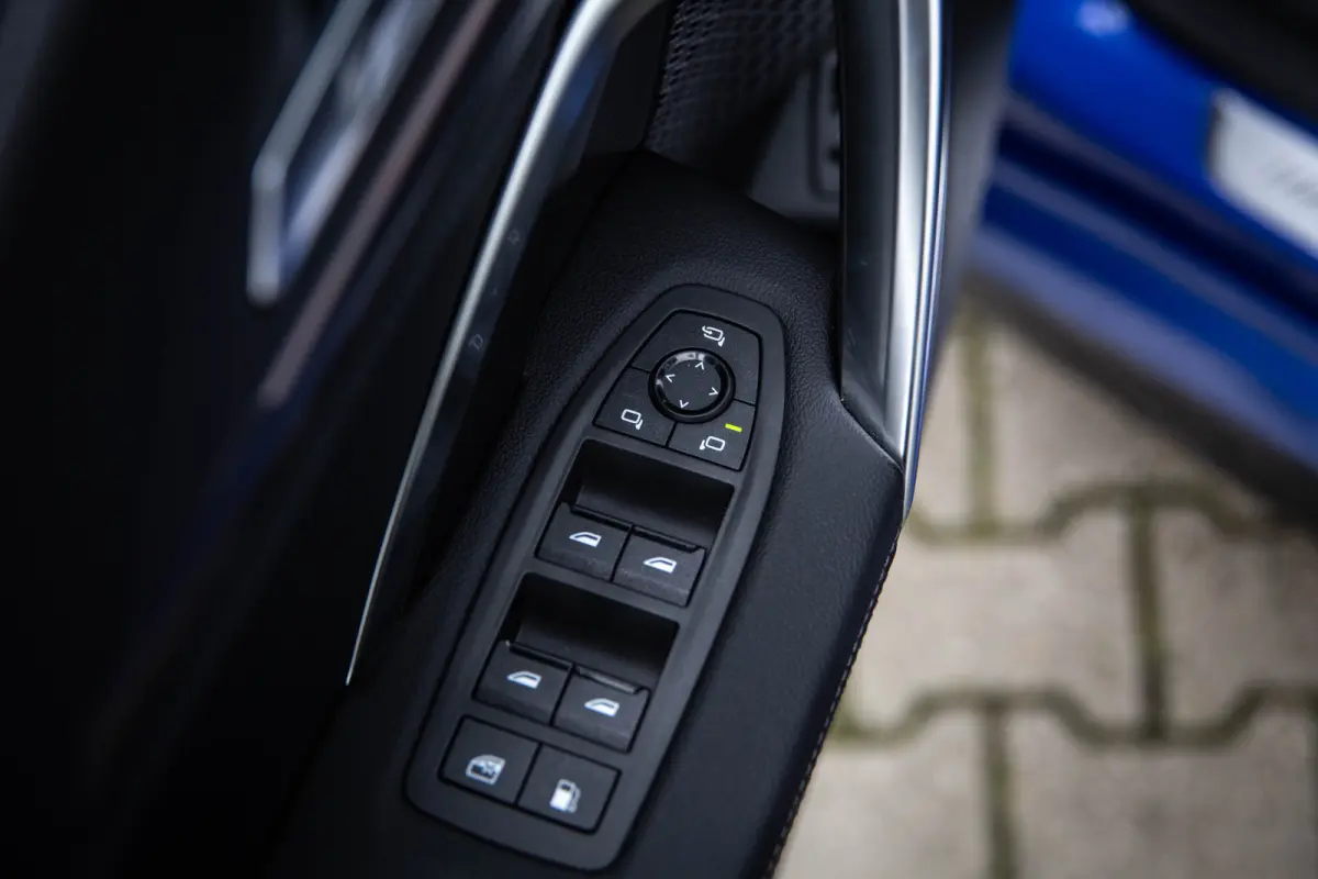 1.5 xDrive25e M-Sport , Navigatie, M-sportpakket, Achteruitrijcamera, Stoelverwarming,