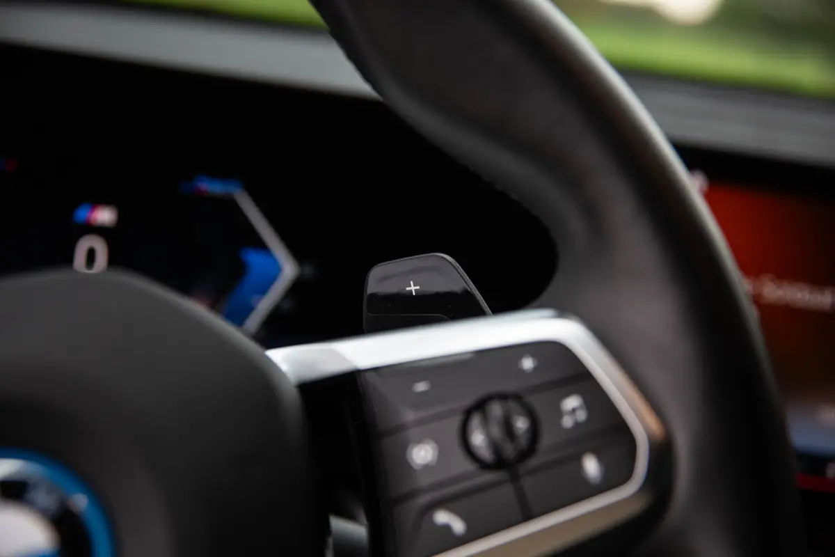 1.5 xDrive25e M-Sport , Navigatie, M-sportpakket, Achteruitrijcamera, Stoelverwarming,