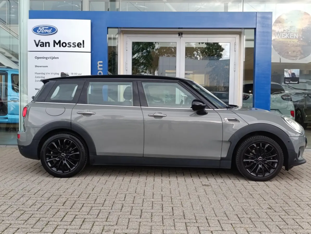 1.5 Cooper Chili Business Plus | BTW-auto | Stoelverwarming | Led-koplampen | Climate Control | Cruise Control | Navigatie | Automaat | Parkeersensoren voor+achter