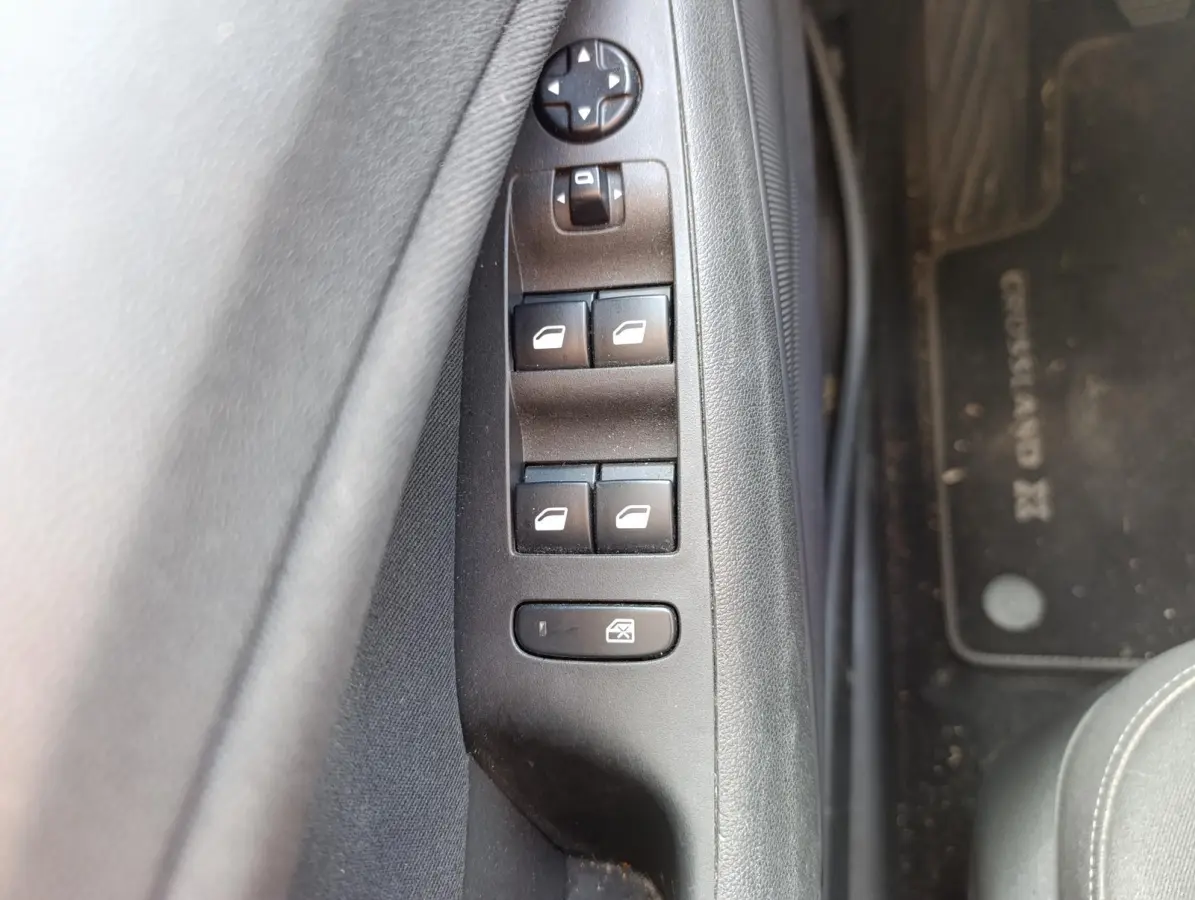 1.2 Selection | Cruise Control | Dealeronderhouden | Metallic lak