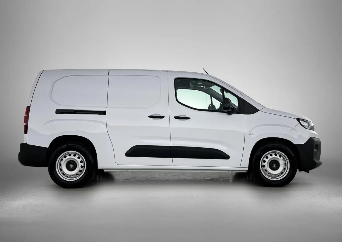 136pk L2 50 kWh Automaat | Tot 8 Jaar Garantie | Houten-Vloer | Navigatie | Airco | Cruise Control | Dodehoekdetectie | Full-LED | Camera | Apple Carplay/Android Auto |