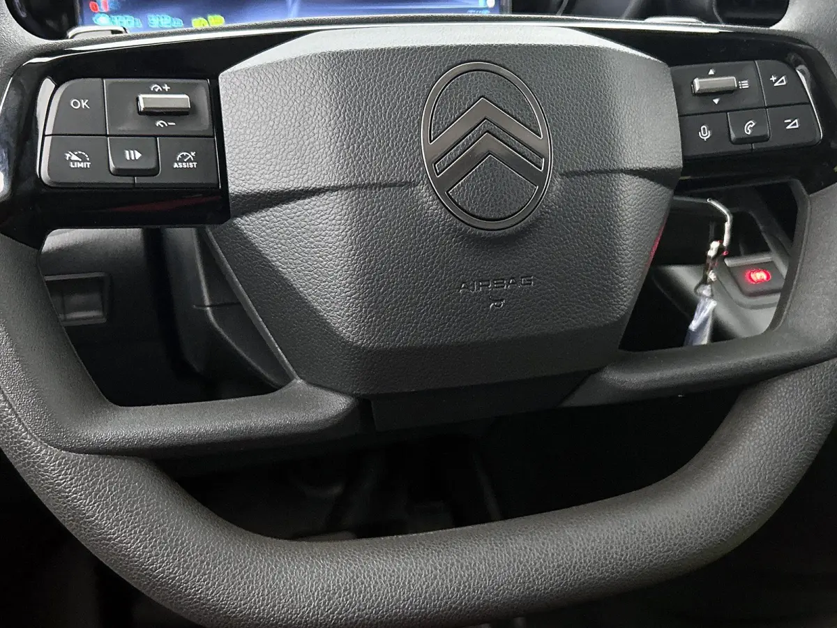 136pk L2 50 kWh Automaat | Tot 8 Jaar Garantie | Houten-Vloer | Navigatie | Airco | Cruise Control | Dodehoekdetectie | Full-LED | Camera | Apple Carplay/Android Auto |