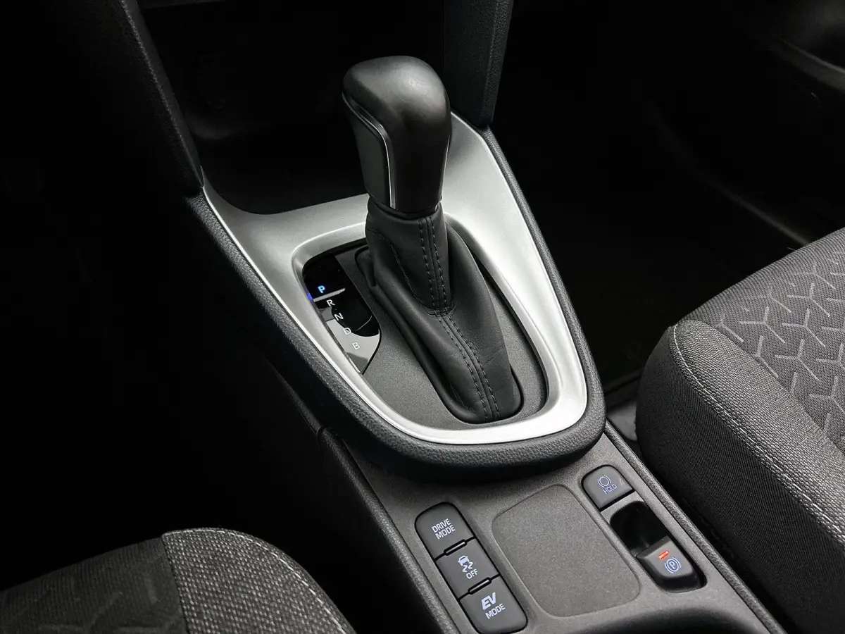 1.5 115pk Hybrid Dynamic Automaat | 1ste Eigenaar | Navigatie | Adaptieve Cruise Control | LED | 17"LMV | Parkeersensoren | Keyless Entry/Start |