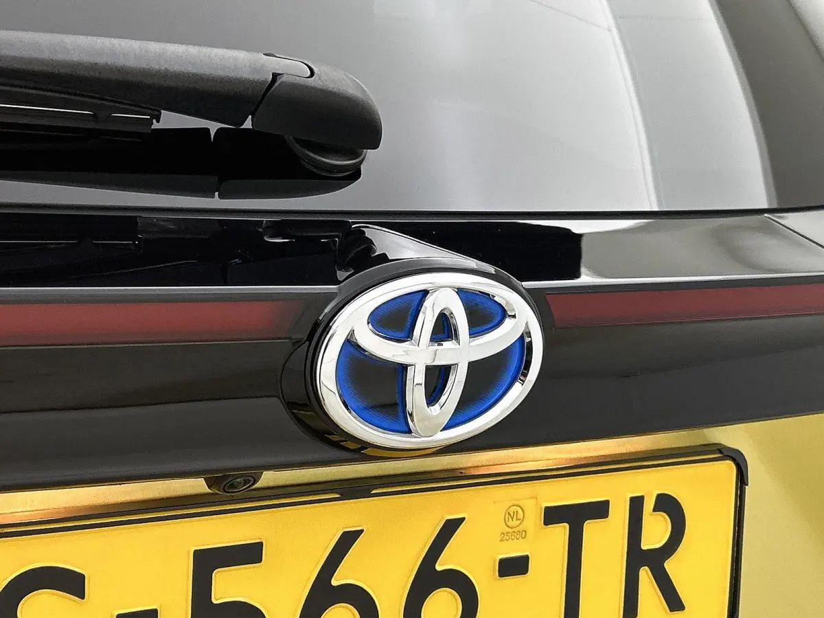 1.5 115pk Hybrid Dynamic Automaat | 1ste Eigenaar | Navigatie | Adaptieve Cruise Control | LED | 17"LMV | Parkeersensoren | Keyless Entry/Start |