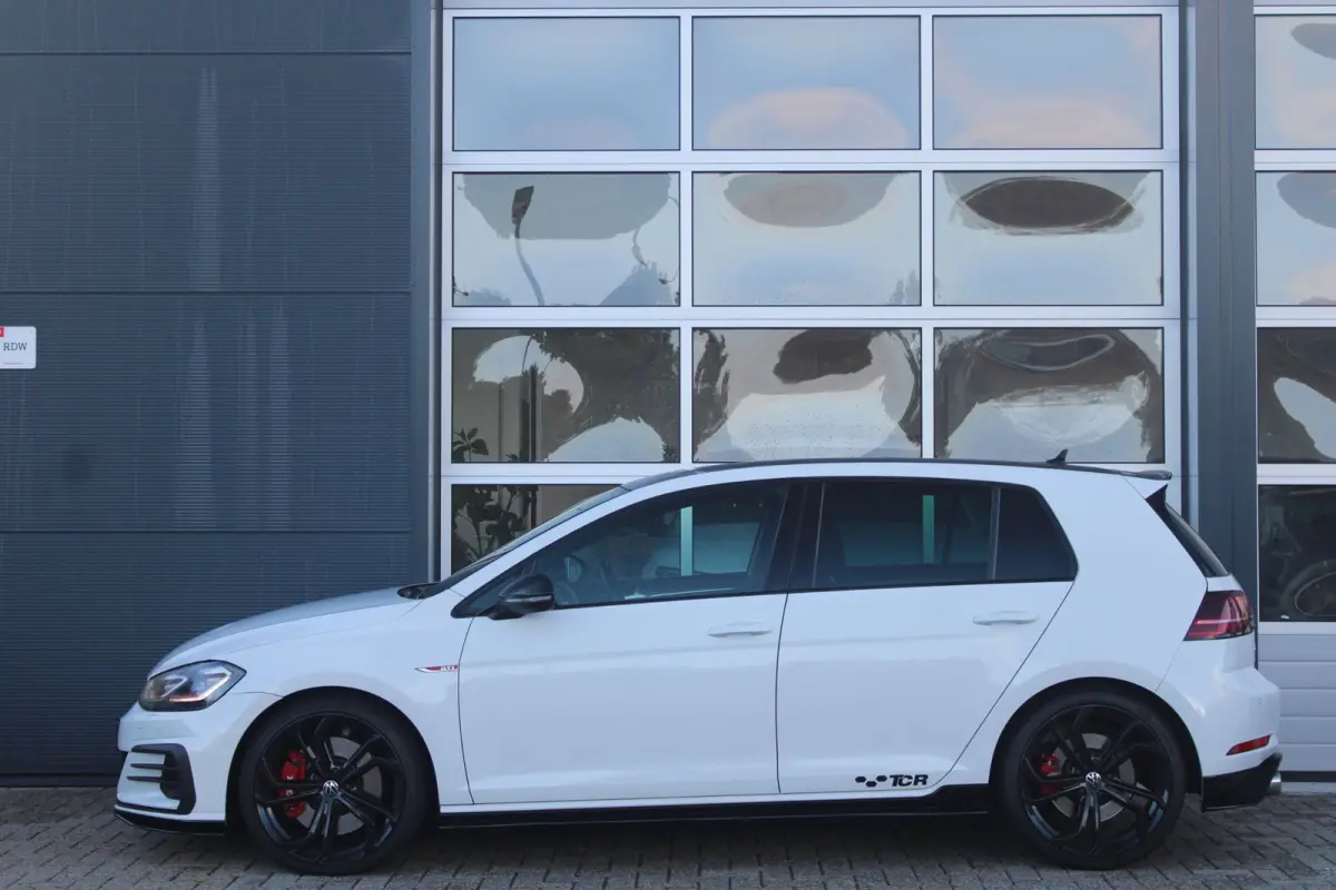 2.0 TSI GTI TCR | Dynaudio | DCC | ACC| Camera | 1e Lak