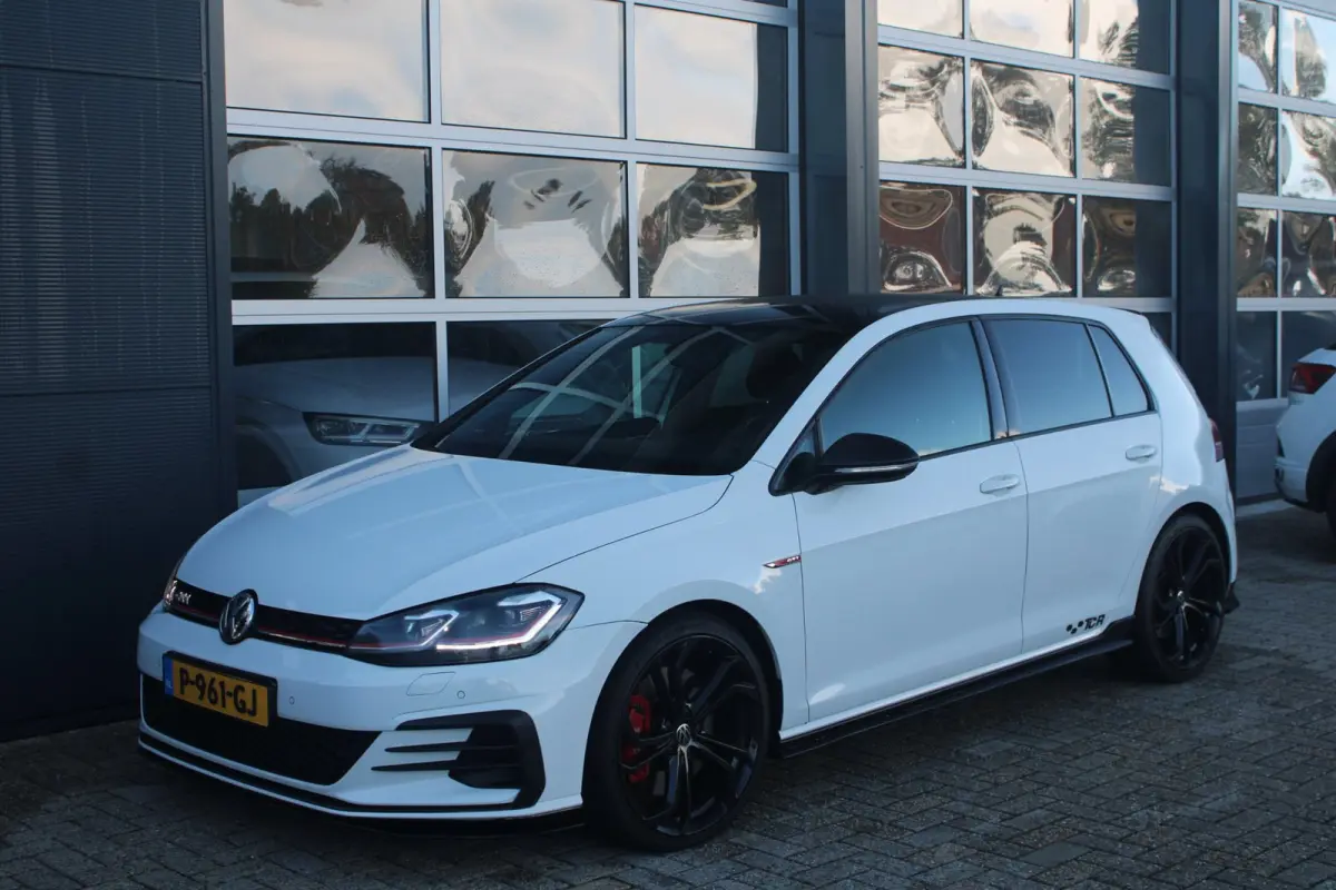 2.0 TSI GTI TCR | Dynaudio | DCC | ACC| Camera | 1e Lak