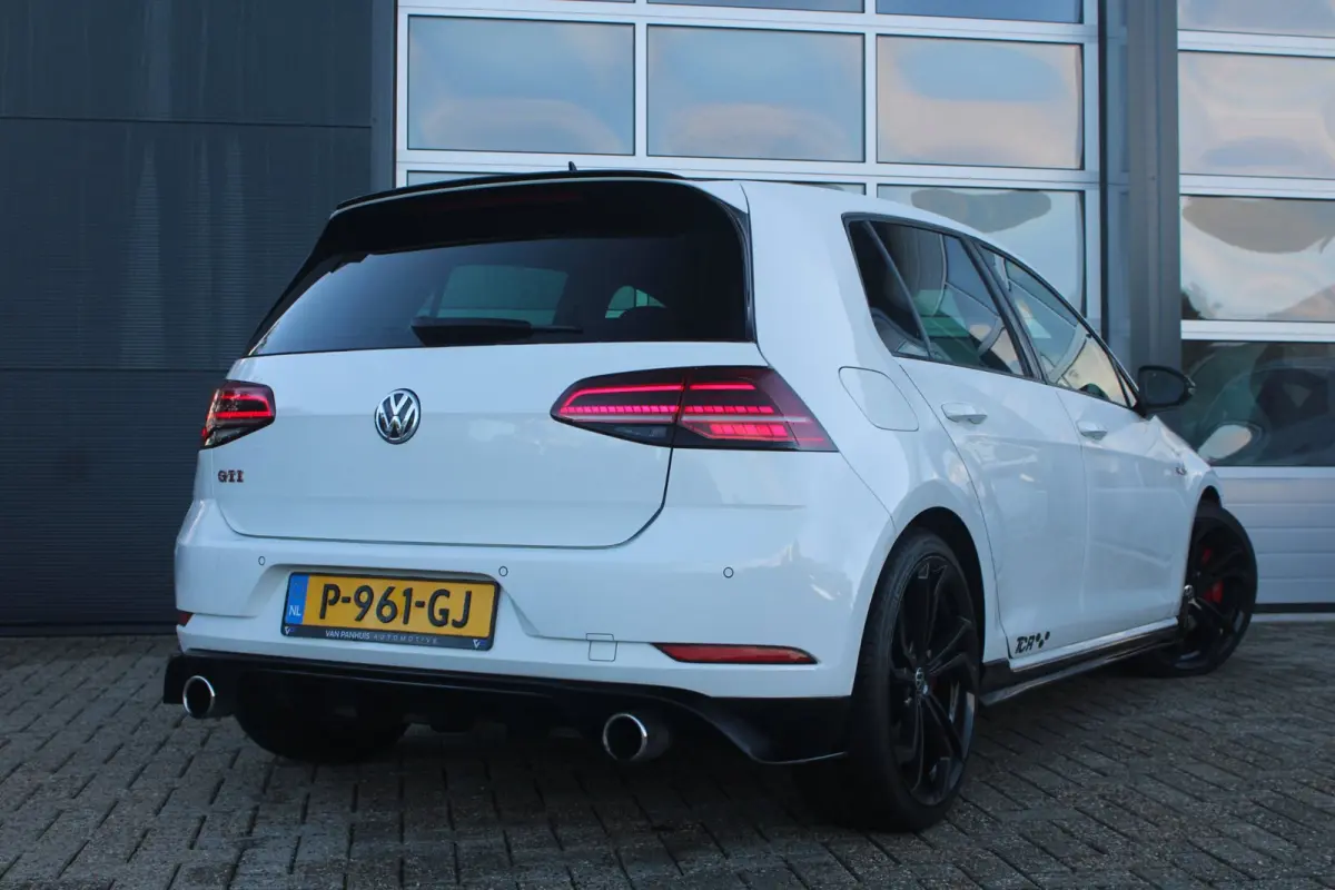 2.0 TSI GTI TCR | Dynaudio | DCC | ACC| Camera | 1e Lak