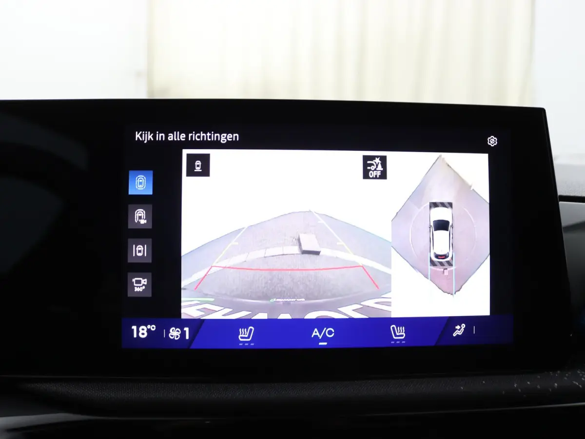techno full hybrid E-Tech 160 pk | pack winter, safety & parking | all-season banden | verlenging connected services openR link met twee jaar |