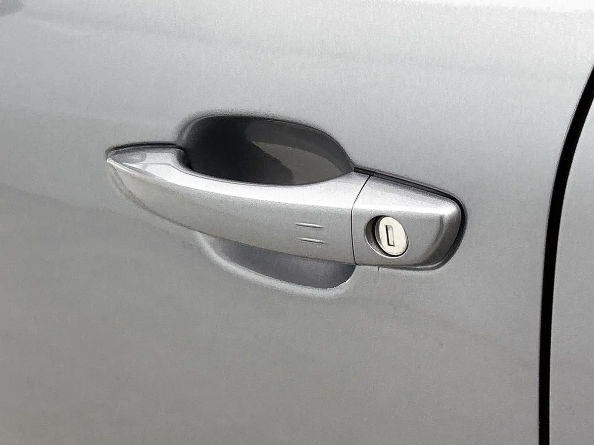 1.2 145pk Hybrid Ultimate Automaat | Tot 8 Jaar Garantie | Elektrisch Verstelb. Bestuurdersstoel | Adaptieve Cruise Control | Dodehoekdetectie | Stoel-/Stuurverwarming | Camera | Keyless Ent