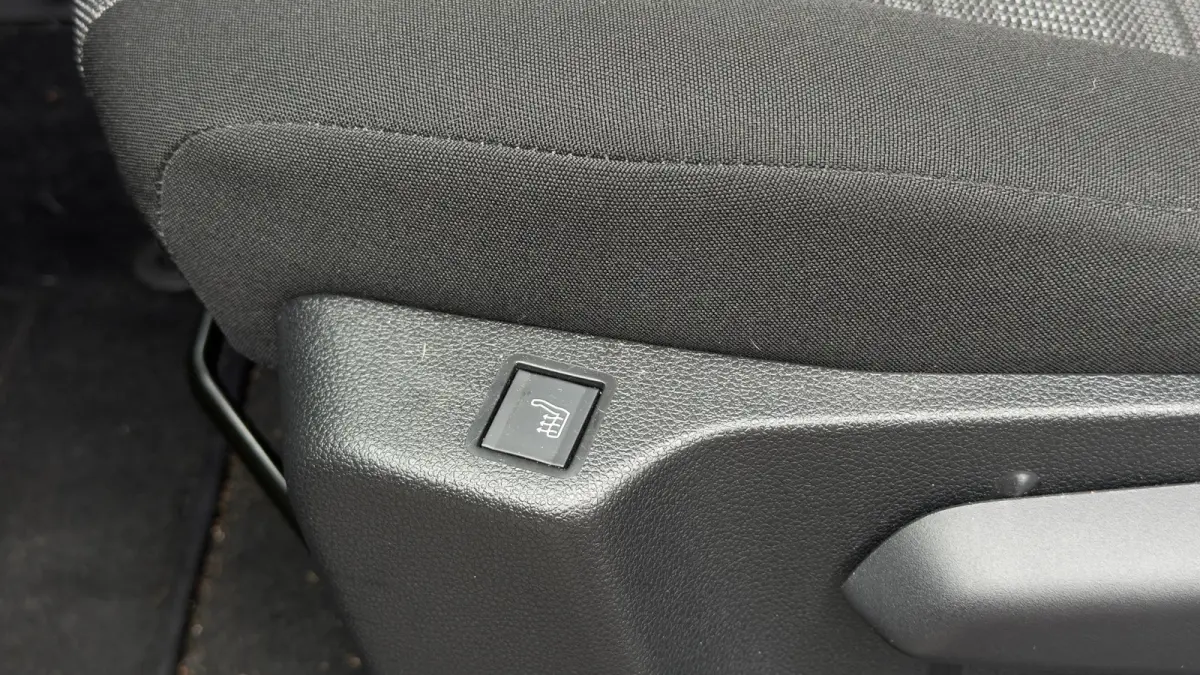 136pk L1H1 Edition 50 kWh | SOH: 91,63% | Trekhaak | Achteruitrijcamera | Cruise Control | Carplay |