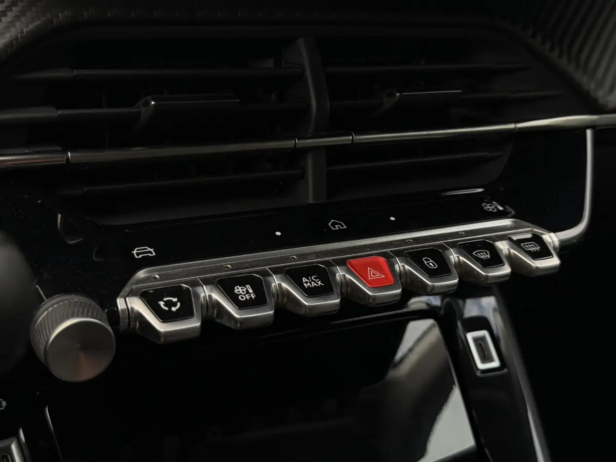 1.2 PureTech 100 Allure Cruise | Clima | Carplay | PDC ( Vestiging - Nieuwegein )
