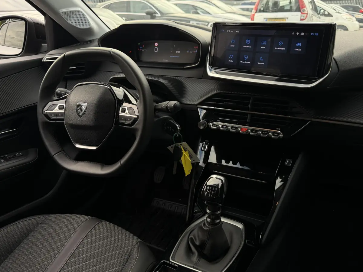 1.2 PureTech 100 Allure Cruise | Clima | Carplay | PDC ( Vestiging - Nieuwegein )