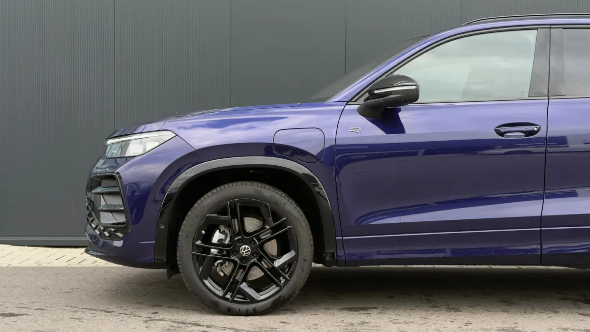 1.5 eHybrid 272pk R-Line Edition | SOH: 100% | Trekhaak | Panoramadak | 360 Camera | Harman/Kardon Audio | Adaptive Cruise | Leder |