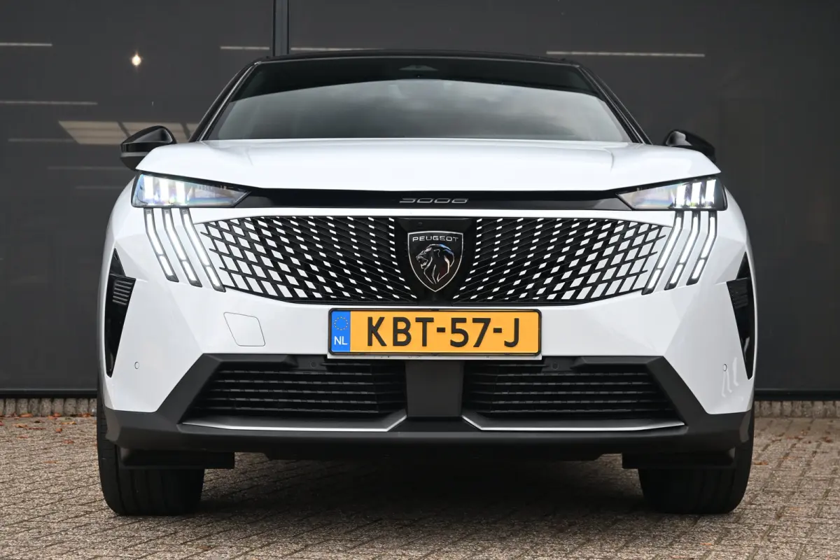 1.6 plug-in Hybrid 225 GT Tot 8 Jaar Garantie! | 7,4kW Lader | Adaptive Cruise | 360 Camera | LED-Matrix | Elektr. Achterklep | !!