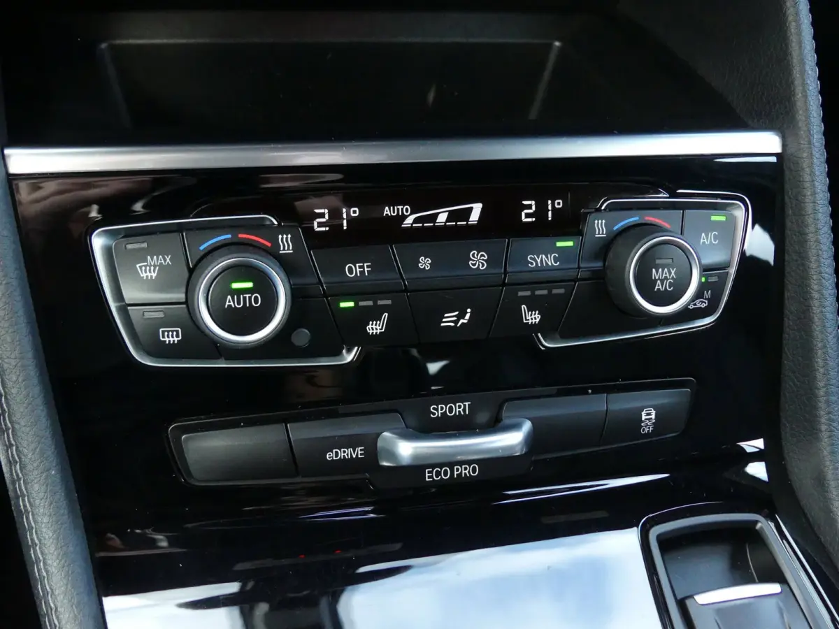 225xe iPerformance Centennial High Executive