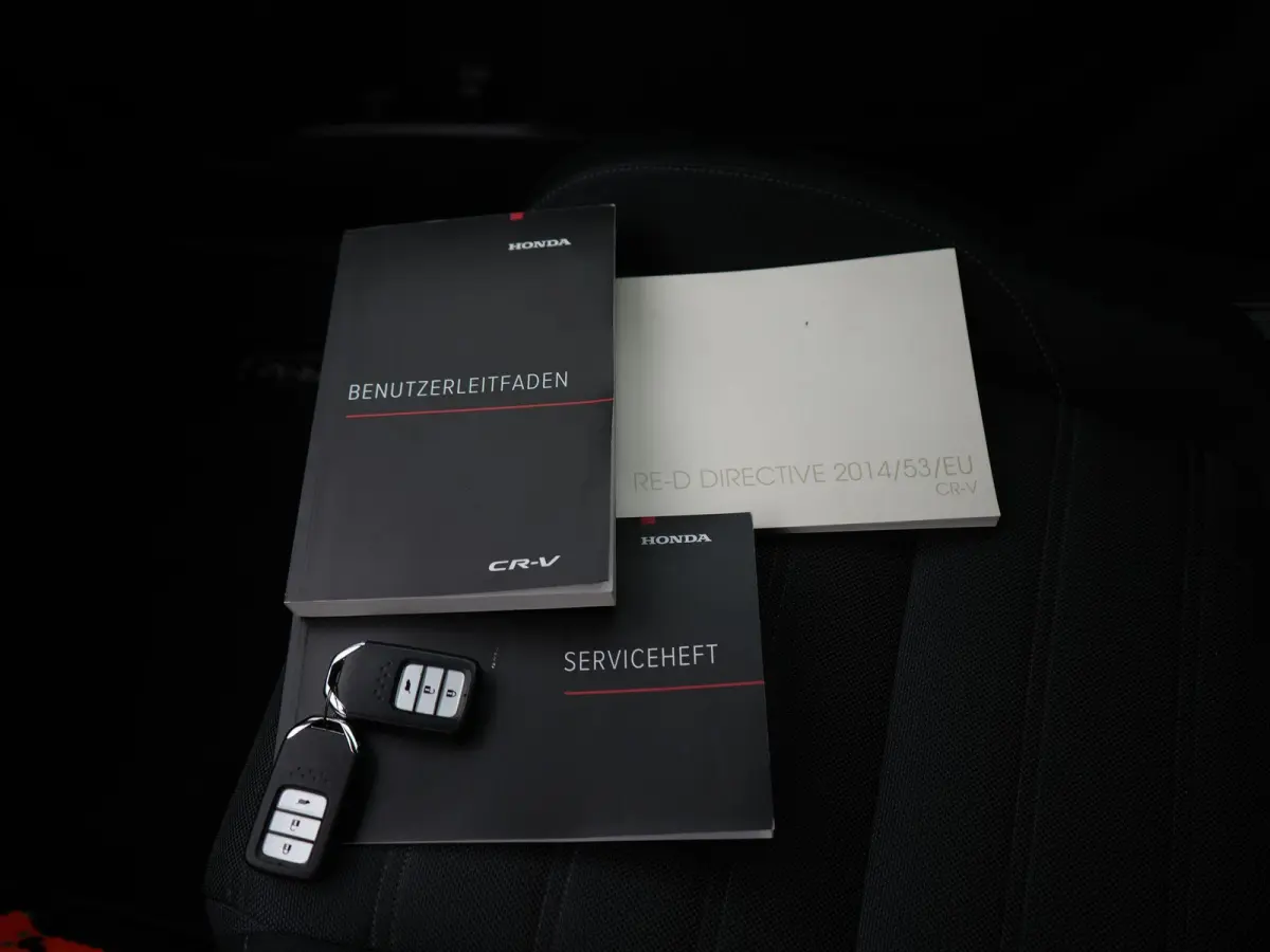 2.0 Hybrid AWD Lifestyle | AUTOMAAT | TREKHAAK | AWD | VIRTUEEL | STOELVERWARMING | ADAPTIEVE CRUISE | CLIMA | NAVIGATIE | 12 MAANDEN BOVAG GARANTIE |