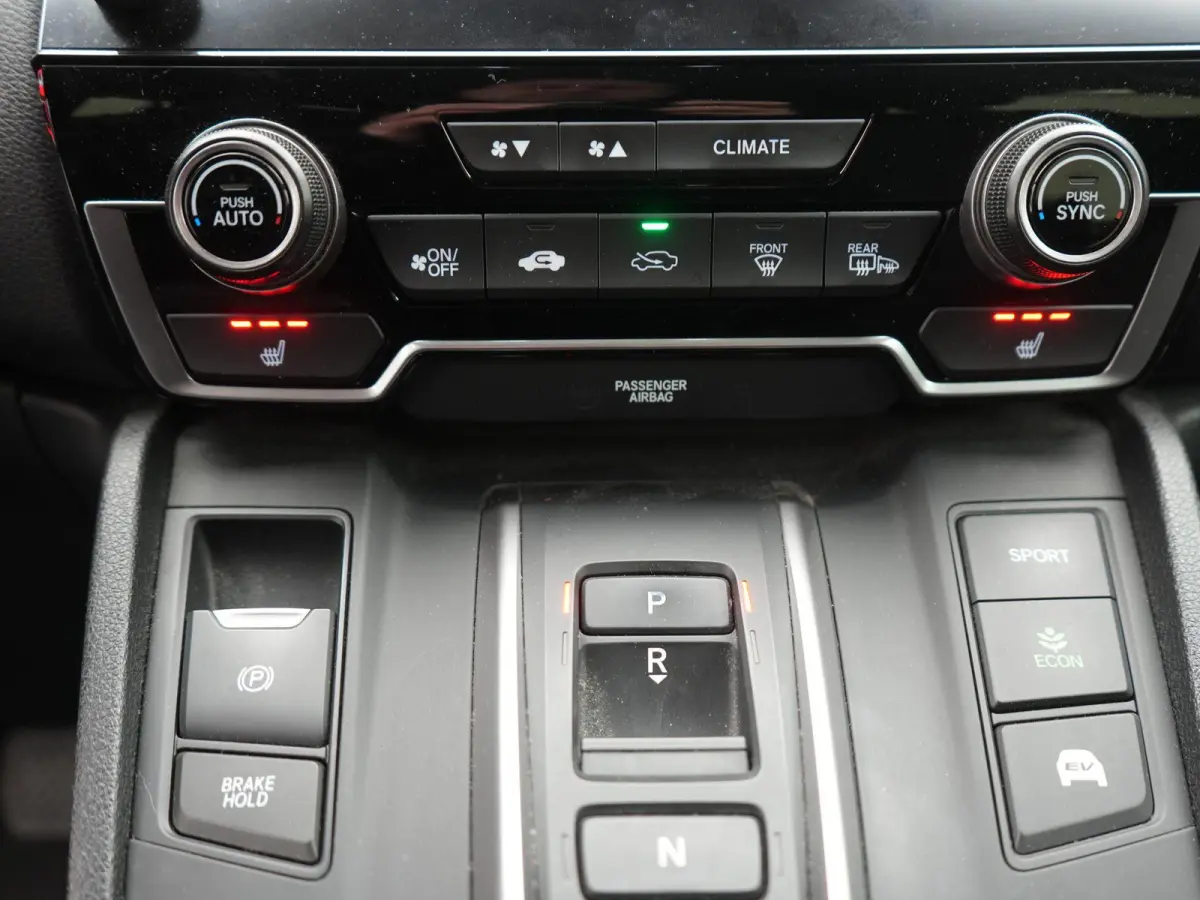 2.0 Hybrid AWD Lifestyle | AUTOMAAT | TREKHAAK | AWD | VIRTUEEL | STOELVERWARMING | ADAPTIEVE CRUISE | CLIMA | NAVIGATIE | 12 MAANDEN BOVAG GARANTIE |