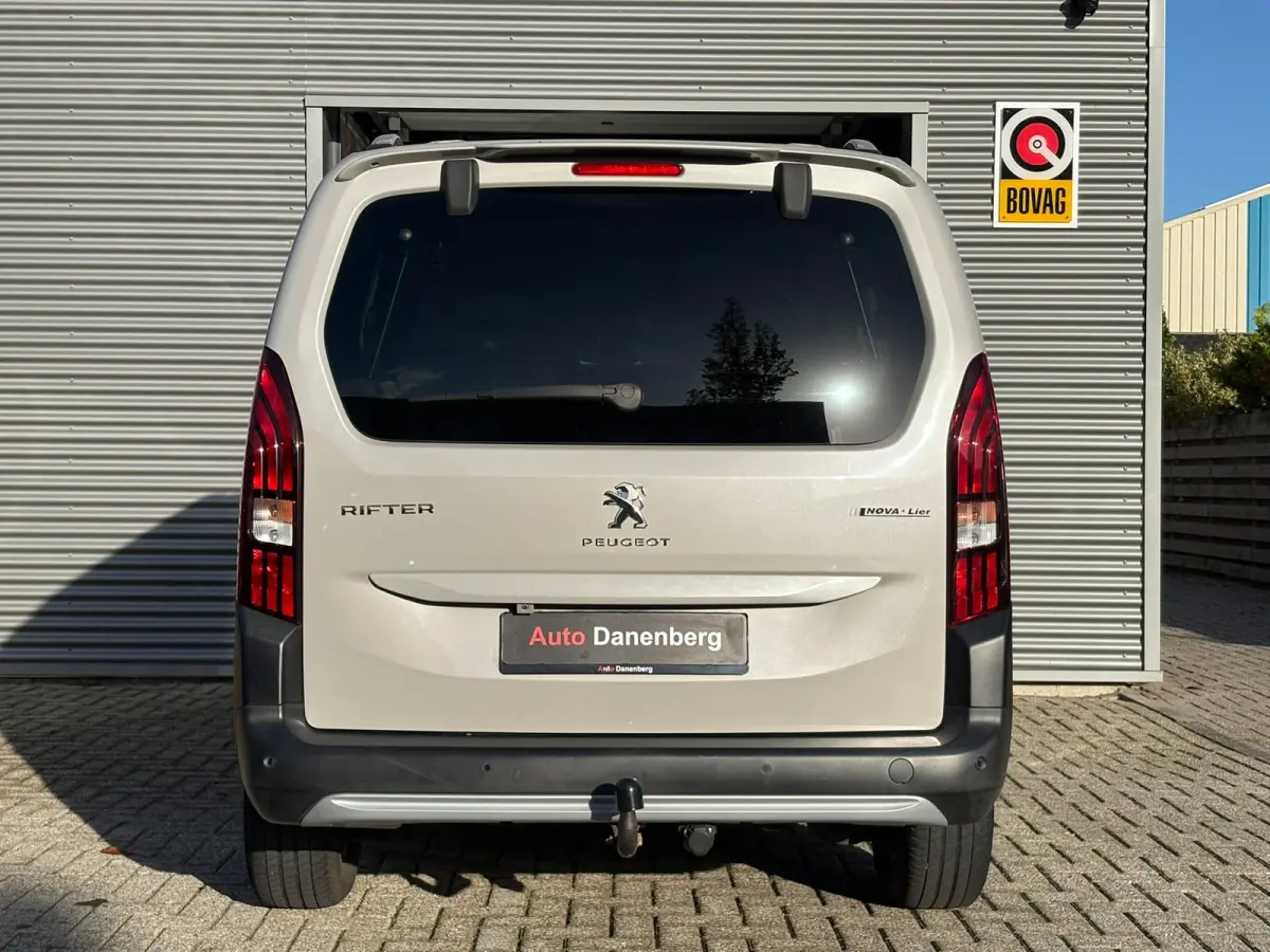 Long 1.2 Puretech Long Allure 7p. AUTOMAAT-GARANTIE, TREKHAAK