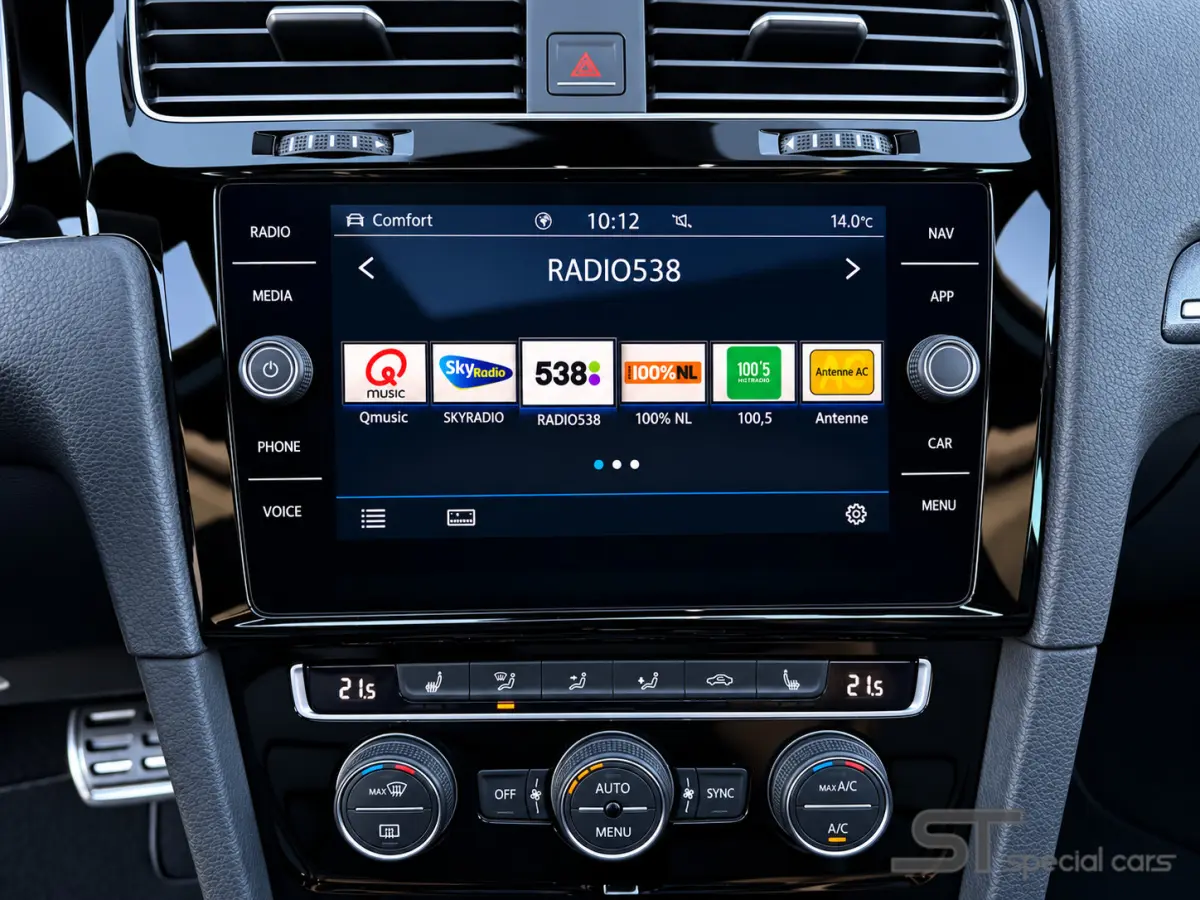 1.5 TSI Highline ACT R-Line|Pano|Dynaudio