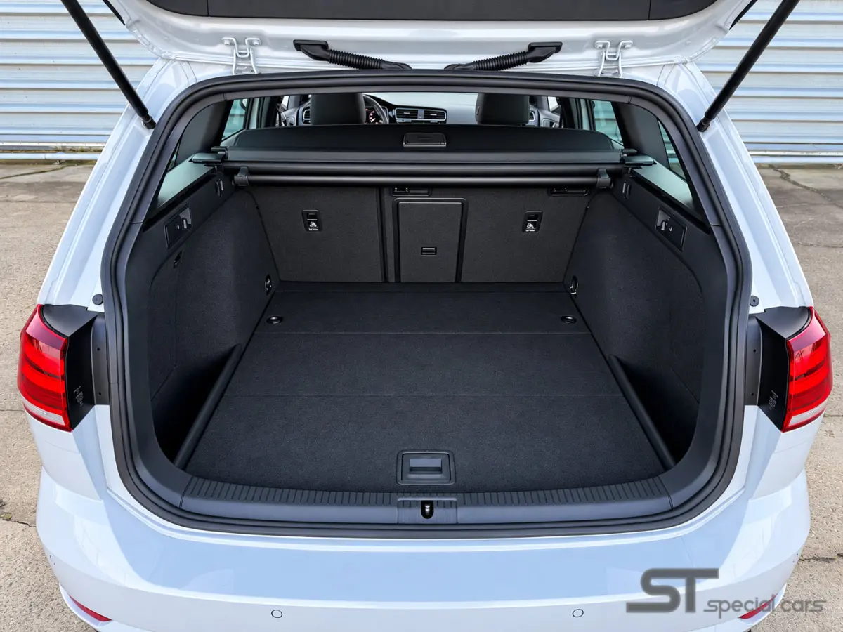 1.5 TSI Highline ACT R-Line|Pano|Dynaudio