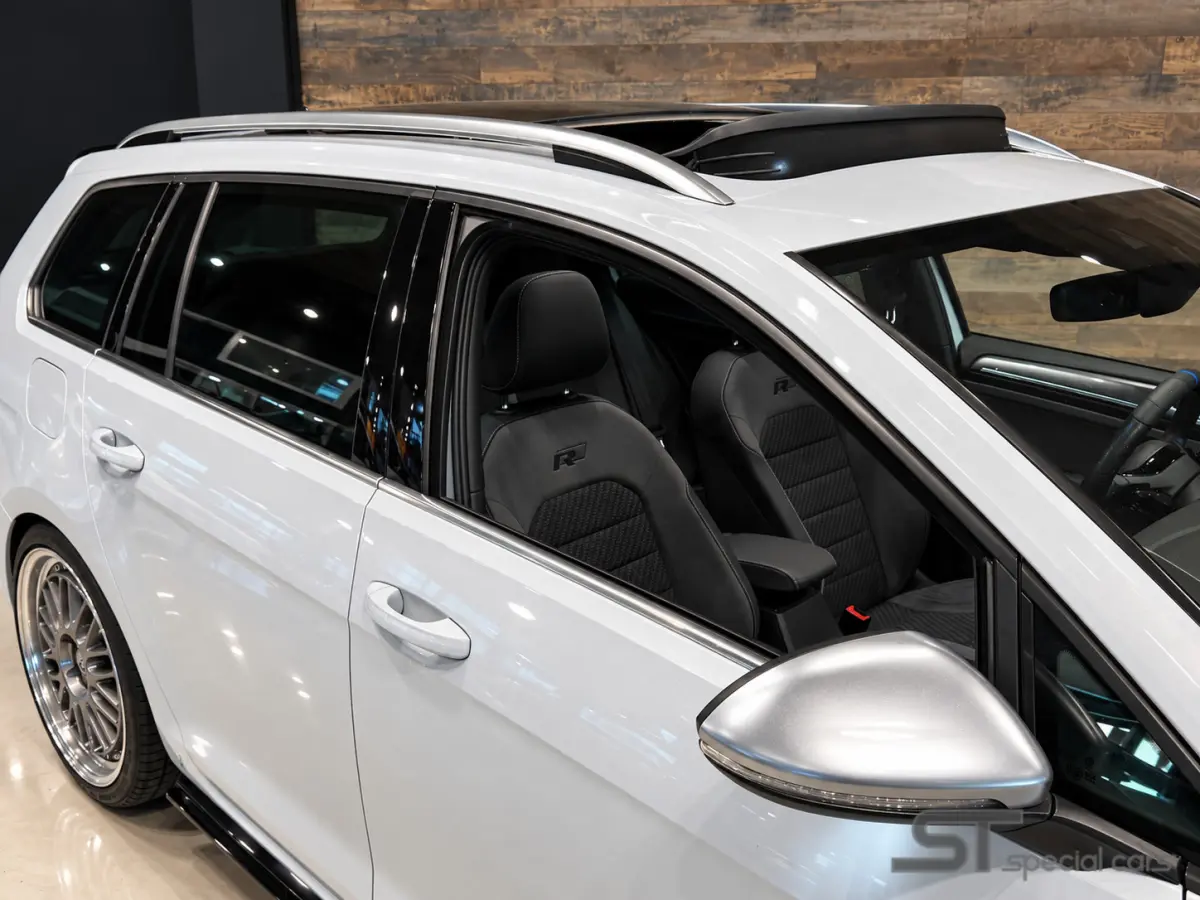 1.5 TSI Highline ACT R-Line|Pano|Dynaudio