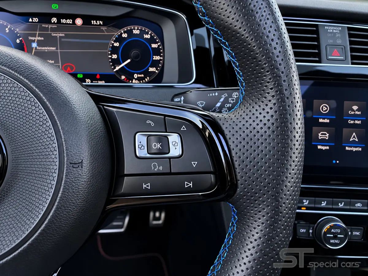 1.5 TSI Highline ACT R-Line|Pano|Dynaudio