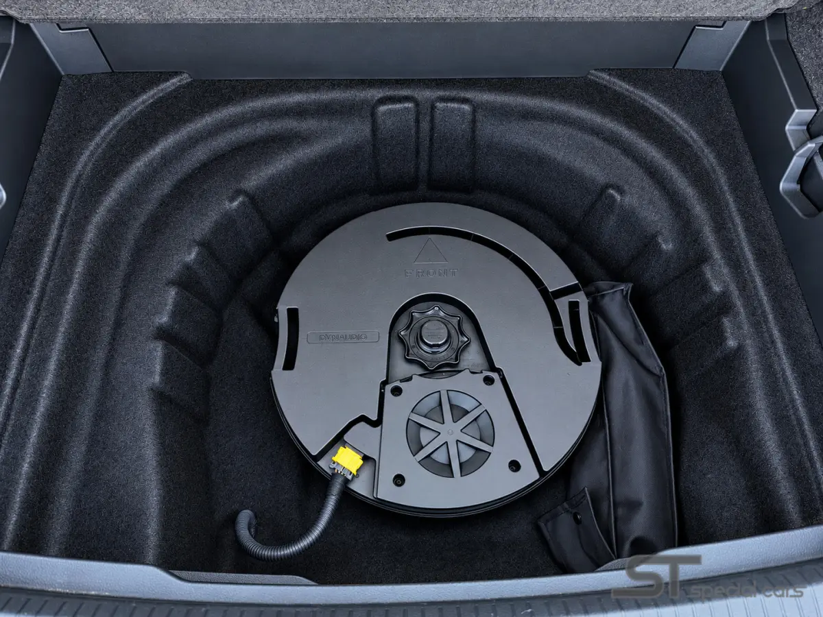 1.5 TSI Highline ACT R-Line|Pano|Dynaudio
