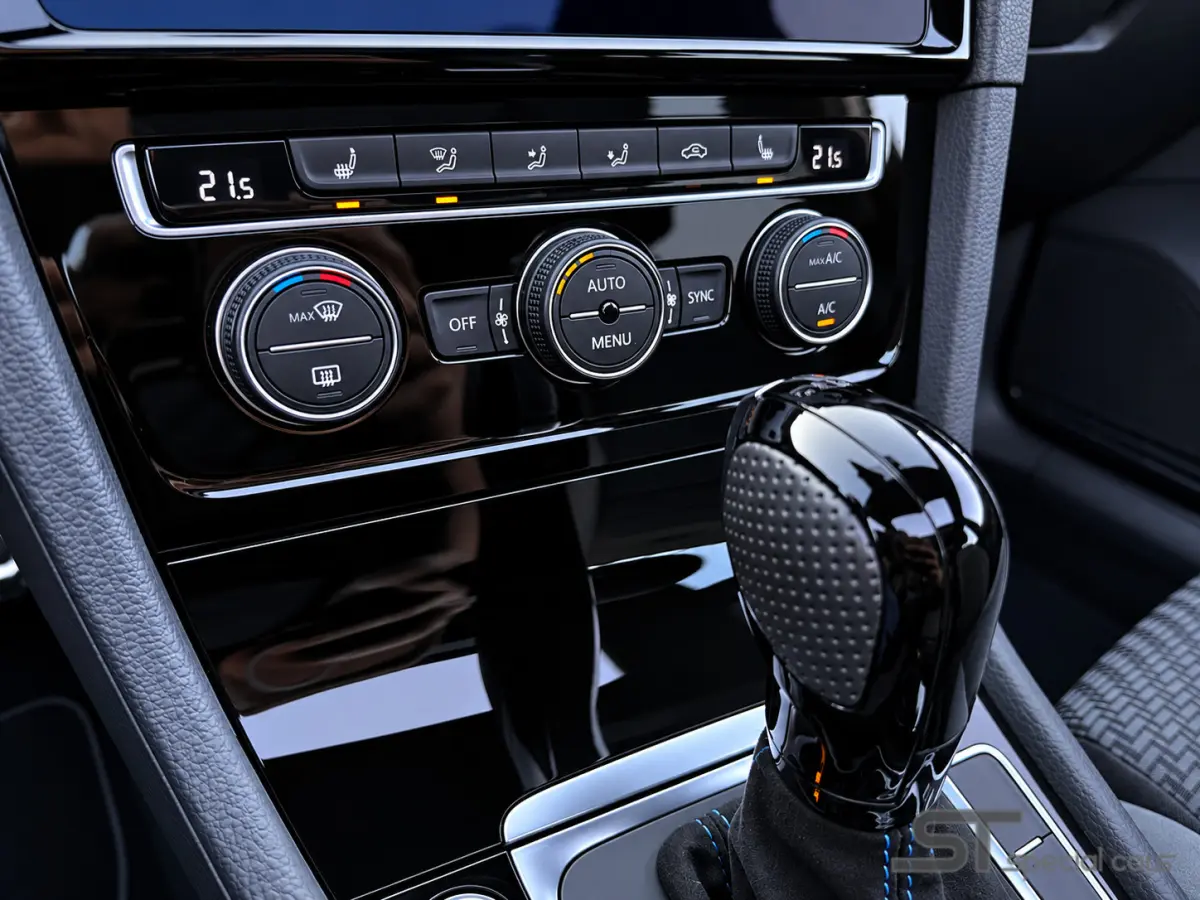 1.5 TSI Highline ACT R-Line|Pano|Dynaudio