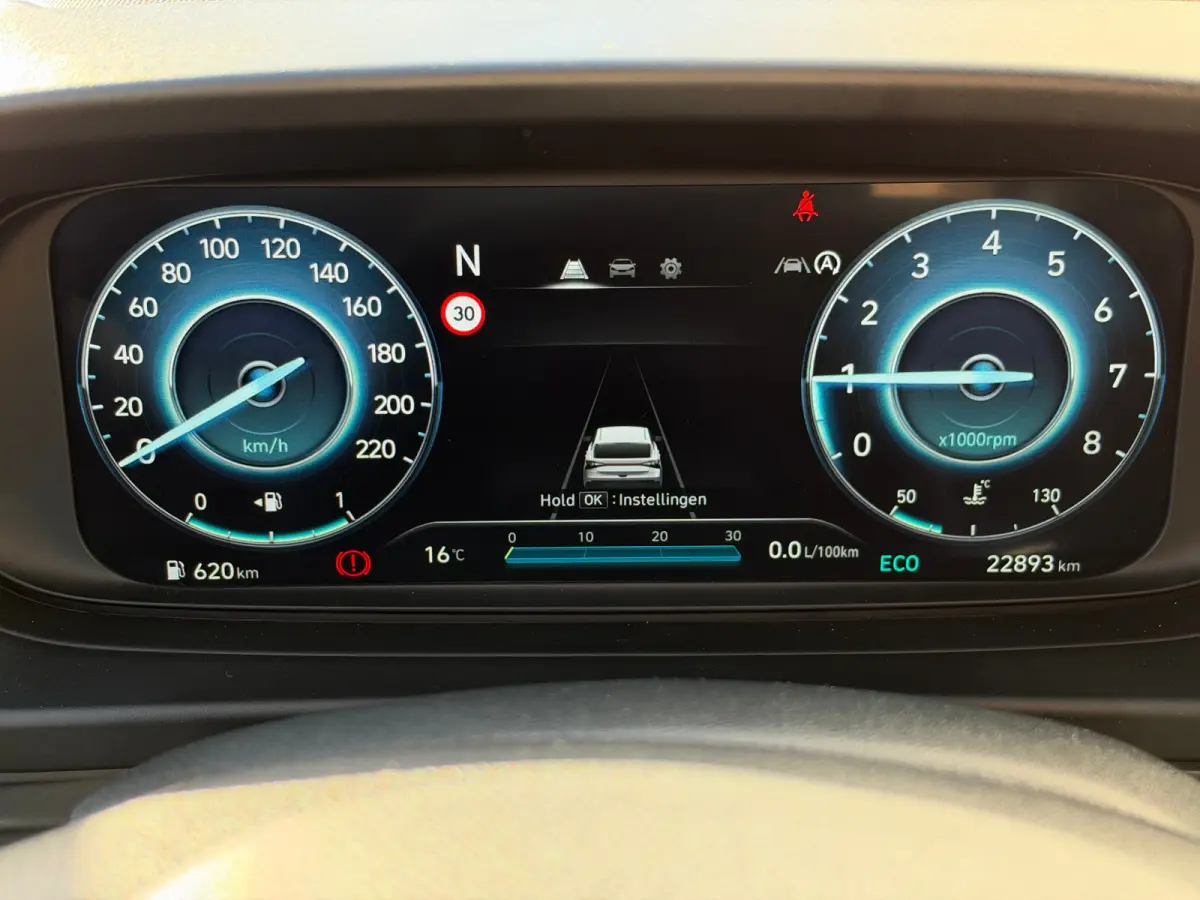 1.0 T-GDI 100pk Comfort | Airco | Camera | Carplay | Cruise control | Dodehoek detectie | Navigatie | Parkeersensoren | Digitaal cockpit | Lichtmetalen velgen