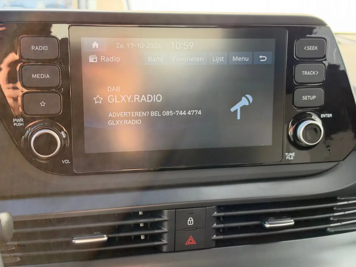 1.0 T-GDI 100pk Comfort | Airco | Camera | Carplay | Cruise control | Dodehoek detectie | Navigatie | Parkeersensoren | Digitaal cockpit | Lichtmetalen velgen