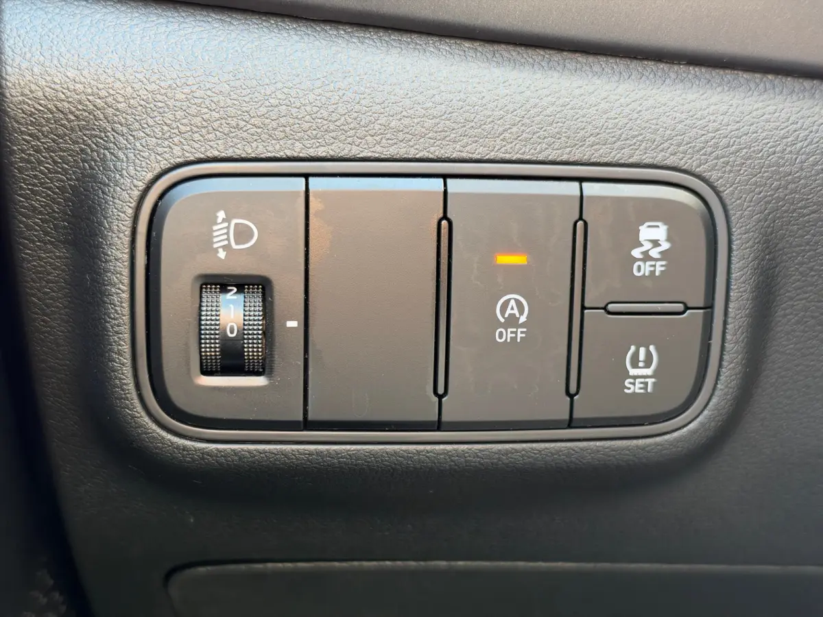 1.0 T-GDI 100pk Comfort | Airco | Camera | Carplay | Cruise control | Dodehoek detectie | Navigatie | Parkeersensoren | Digitaal cockpit | Lichtmetalen velgen