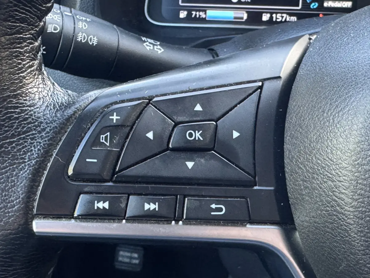 N-Connecta 40 kWh SOH 84% Navi Camera Carplay