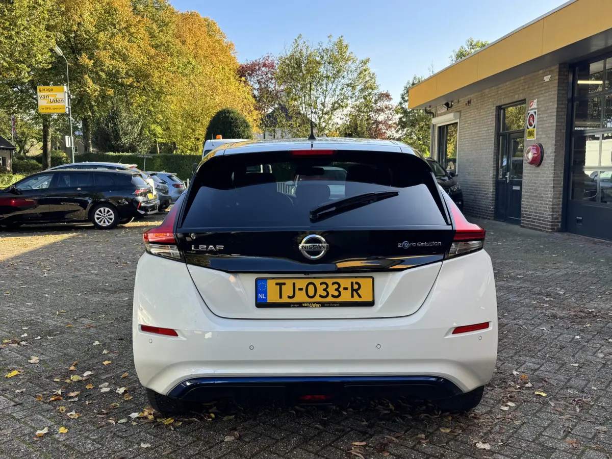 N-Connecta 40 kWh SOH 84% Navi Camera Carplay