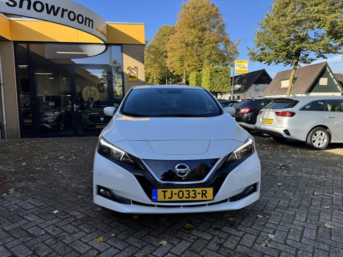 N-Connecta 40 kWh SOH 84% Navi Camera Carplay