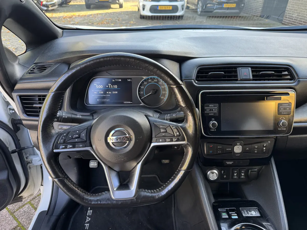 N-Connecta 40 kWh SOH 84% Navi Camera Carplay