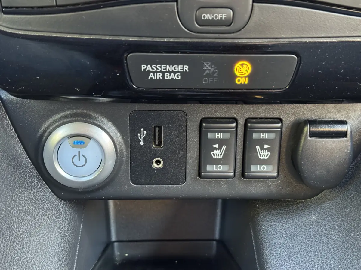 N-Connecta 40 kWh SOH 84% Navi Camera Carplay