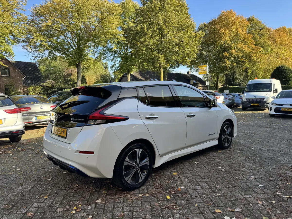 N-Connecta 40 kWh SOH 84% Navi Camera Carplay
