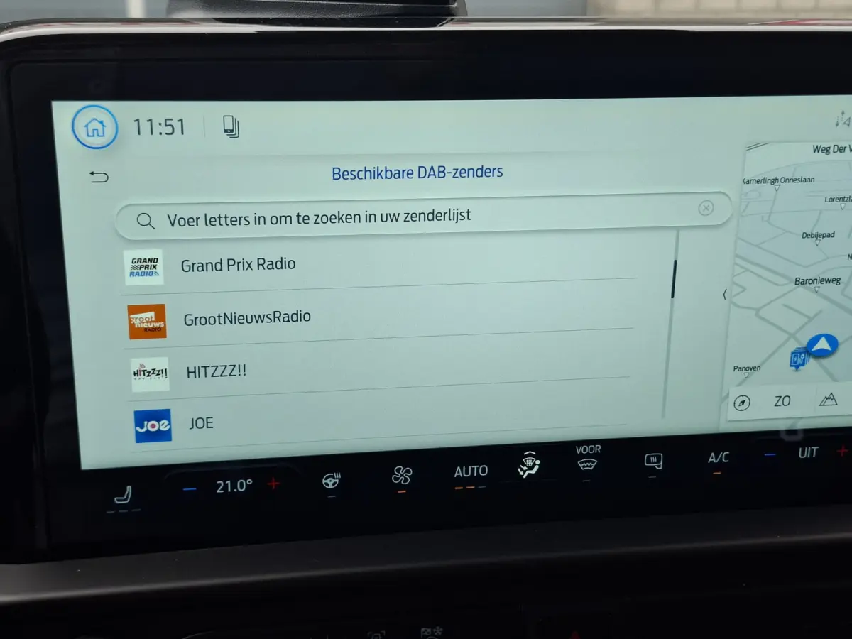 340 L2H1 Limited 71 kWh | Wordt verwacht | 360GR Camera | LMV 17" | Voorstoelen/Voorruit Verwarmd | Rondomzicht Camera | Cruise Control Adaptief | Trekhaak | Airco |