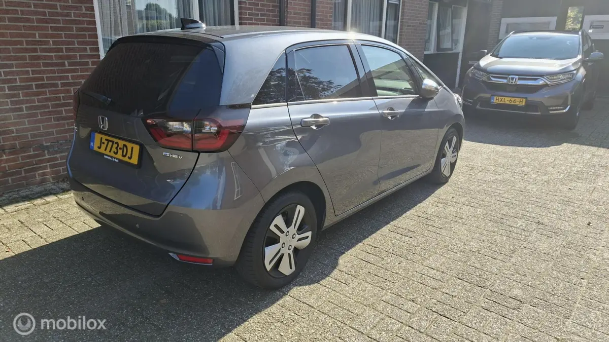 1.5 e:HEV Executive All Weather Banden