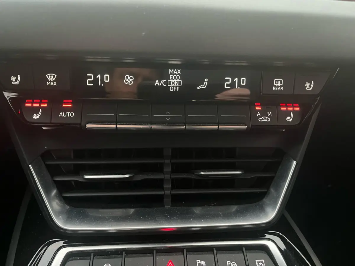 GT 93 kWh VERWACHT | PANORAMADAK | STOELVENTILATIE & VERWARMING | 360 CAMERA | BANG & OLUFSEN | VIRTUEEL | BTW | RS-SEATS | ELEKTRISCHE STOEL | NAVIGATIE | 12 MAANDEN BOVAG GARANTIE |