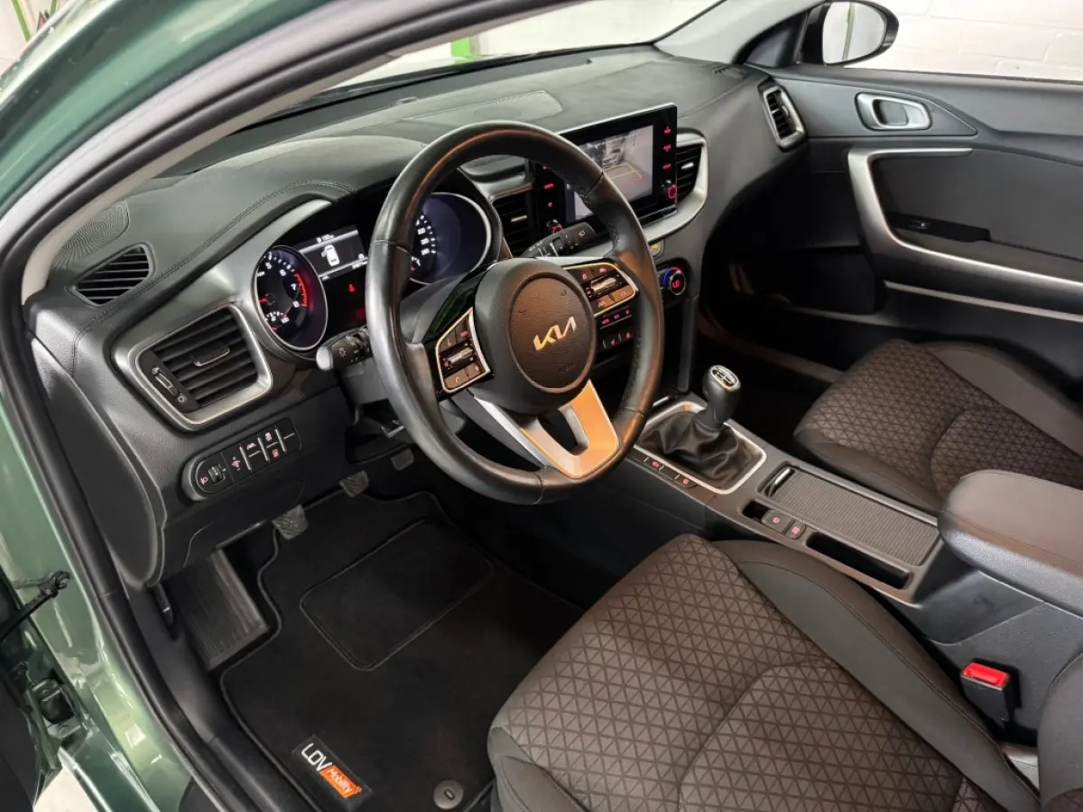Sportswagon 1.0 T-GDI / Apple Carplay / Android Auto / Boekjes aanwezig / stuurverwarming.