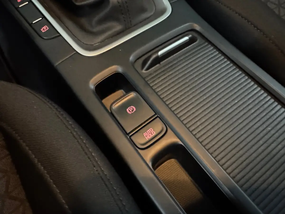 Sportswagon 1.0 T-GDI / Apple Carplay / Android Auto / Boekjes aanwezig / stuurverwarming.