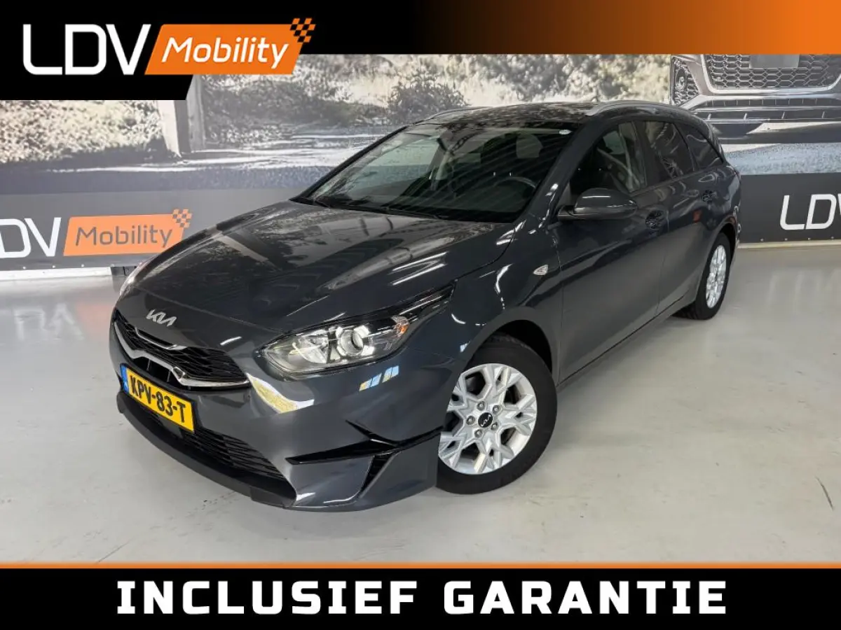 Sportswagon 1.5 T-GDI Vision Sportswagon / 26429 km / Apple carplay / Stuurverwarming / Boekjes ingevuld aanwezig.