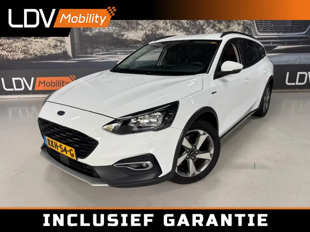 ACTIVE / AppleCarplay / Cruise / Stoelverwarming / Stuurverwarming / PDC / Boekjes en historie aanwezig.