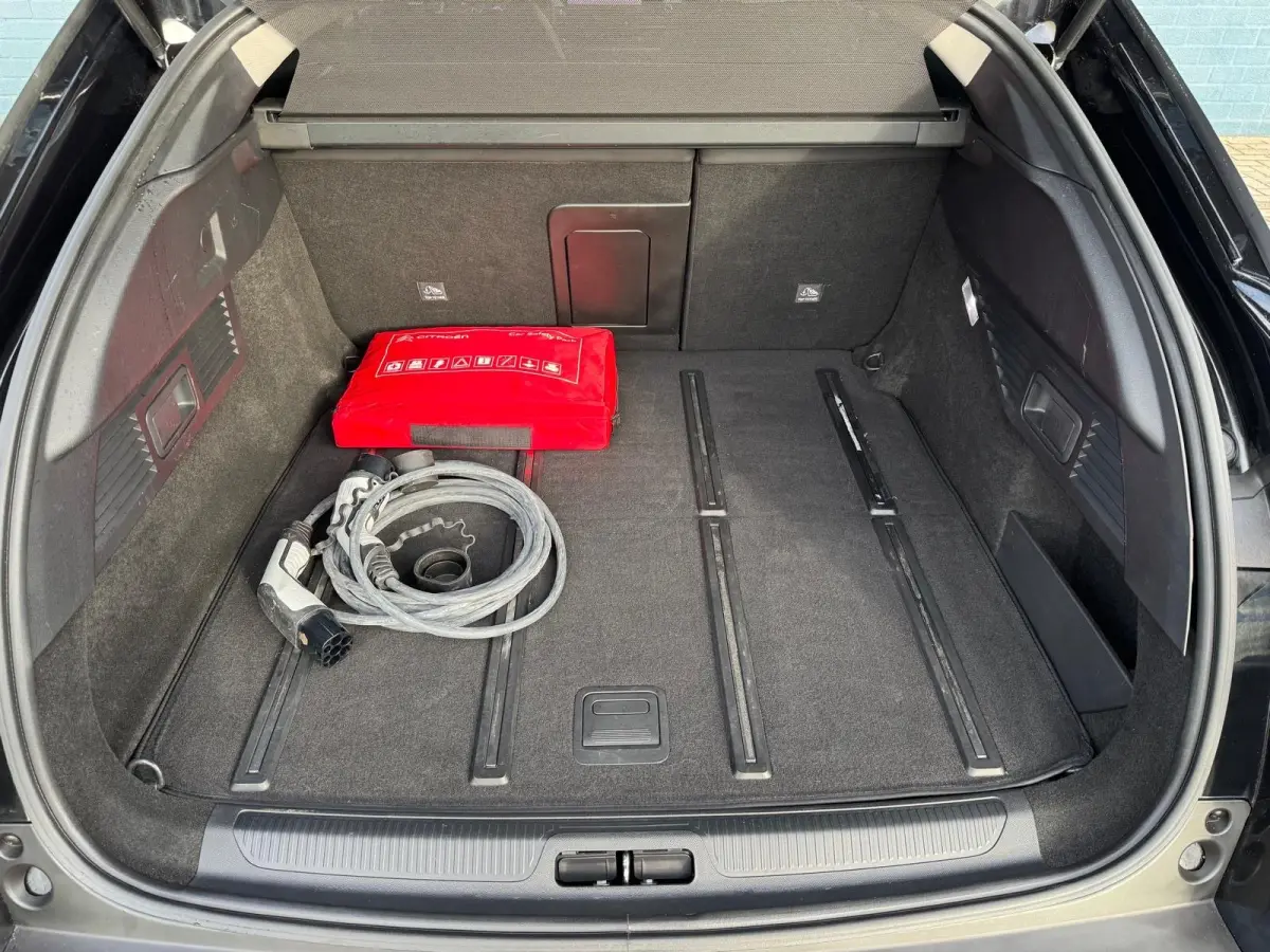 1.6 Plug-in Hybrid 225 PK DRAADLOOS CARPLAY | TREKHAAK AFN. | LED KOPLAMPEN