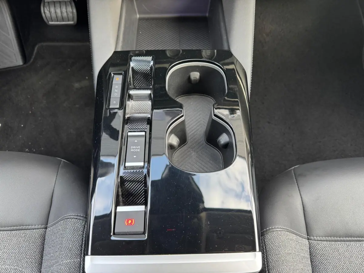 1.6 Plug-in Hybrid 225 PK DRAADLOOS CARPLAY | TREKHAAK AFN. | LED KOPLAMPEN