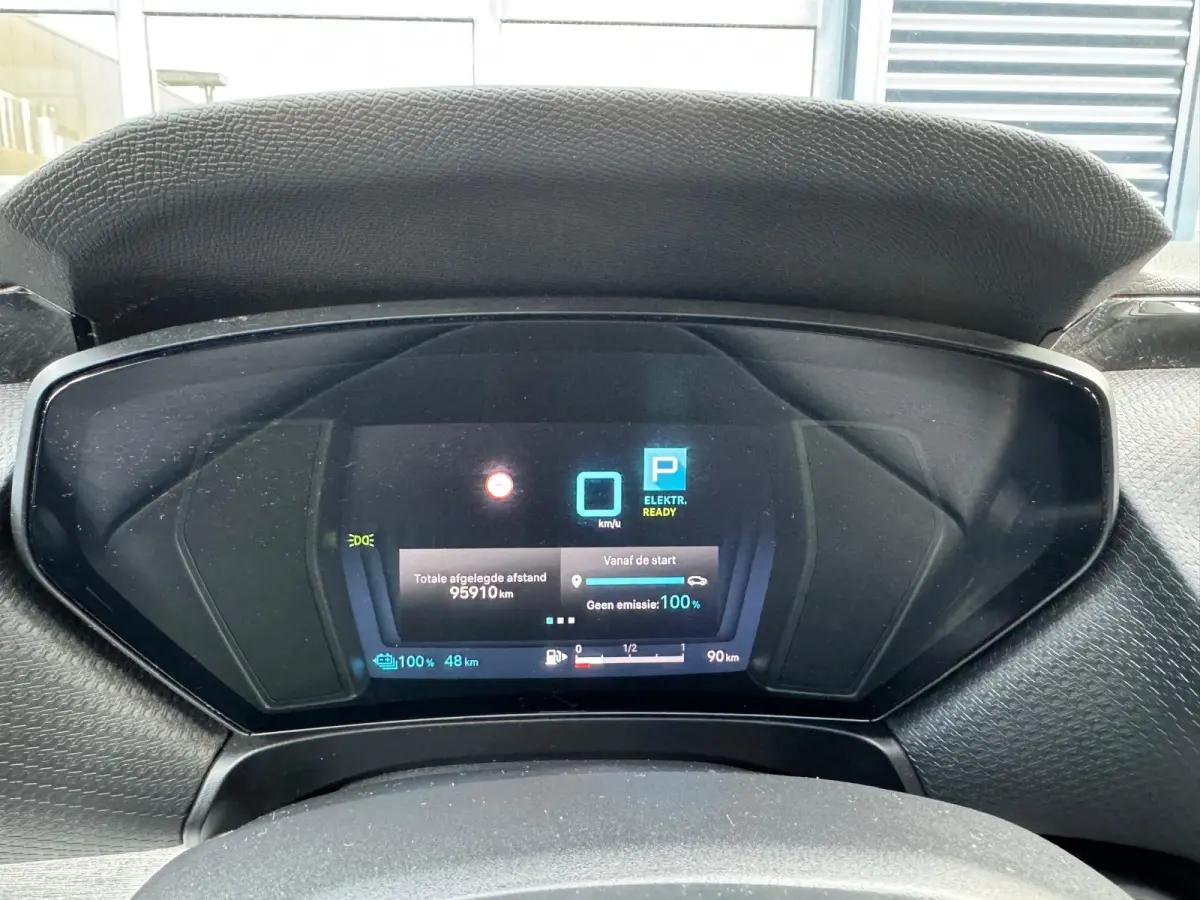 1.6 Plug-in Hybrid 225 PK DRAADLOOS CARPLAY | TREKHAAK AFN. | LED KOPLAMPEN