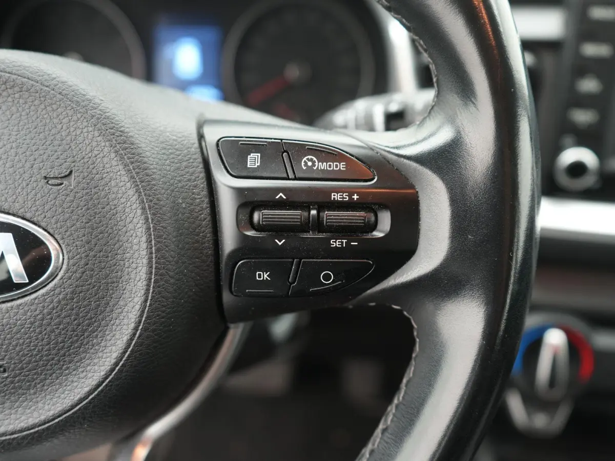 1.0 T-GDi DynamicLine VERWACHT ! | AUTOMAAT | NAVIGATIE | DAB | AIRCO | LMV | CRUISE | BLUETOOTH | PDC | 12 MAANDEN BOVAG GARANTIE |